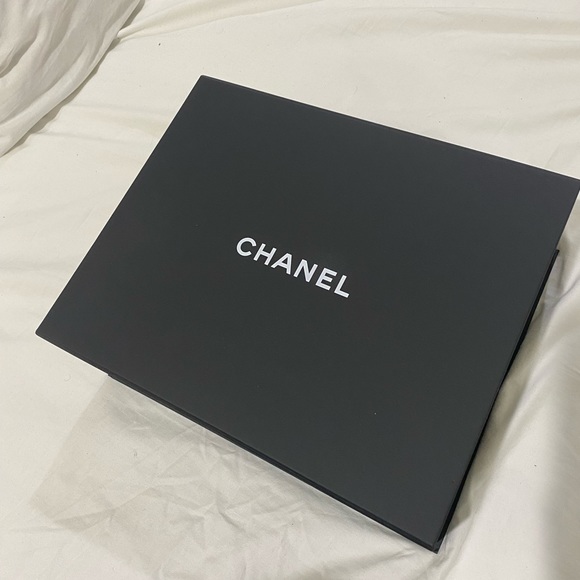 🌑🌑NWT Chanel Drawstring Bag🌑🌑SOLD - Picture 9 of 11